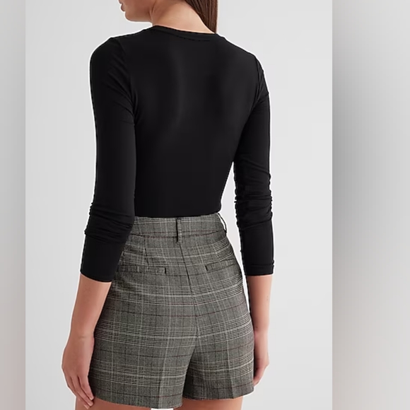 EXPRESS: High Waisted Editor Plaid Shorts - Picture 2 of 7